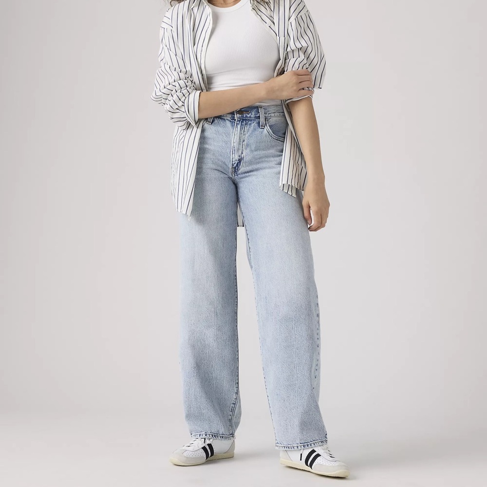 Levi's Baggy Dad Women's Jeans (Light Wash)